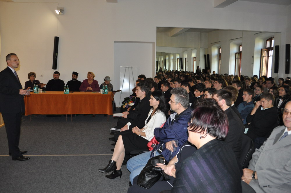 „Valori culturale românești“, la Colegiul Național „Mihai Eminescu“