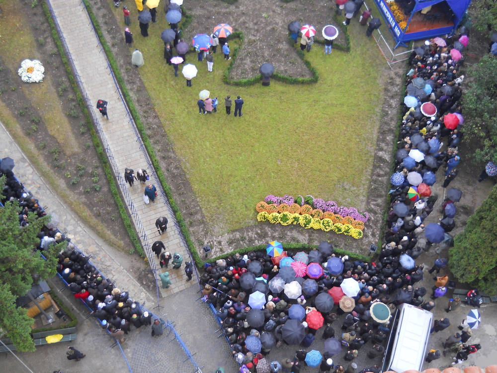 Cronica unei sfințiri