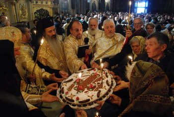 Slujba Parastasului pentru patriarhul Teoctist