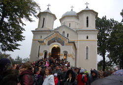 Resfințirea Bisericii “Sf. Nicolae” - Ciurea Resfințirea Bisericii “Sf. Nicolae” - Ciurea