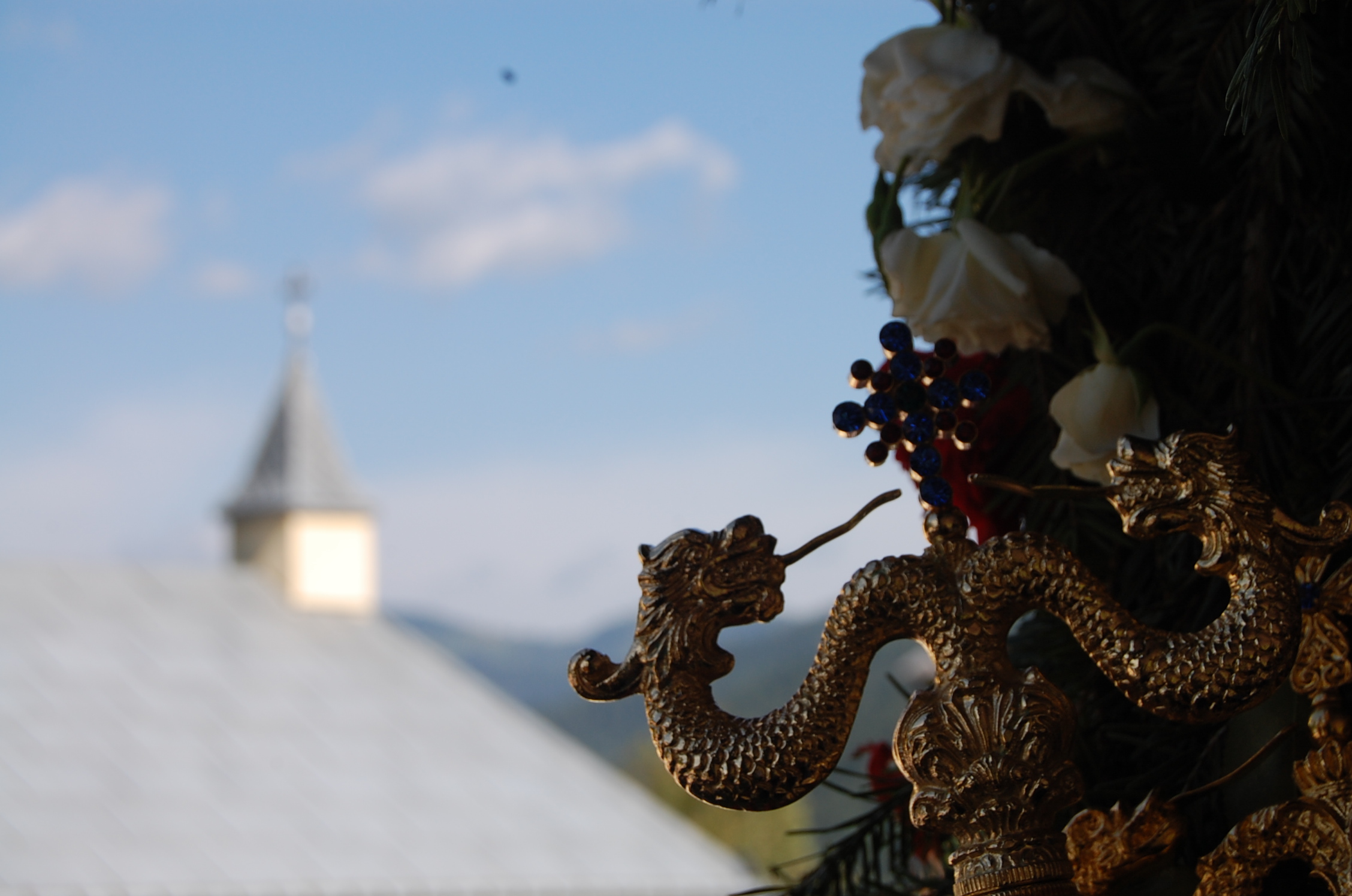 Slujiri arhierești în Duminica a XXV-a după Rusalii