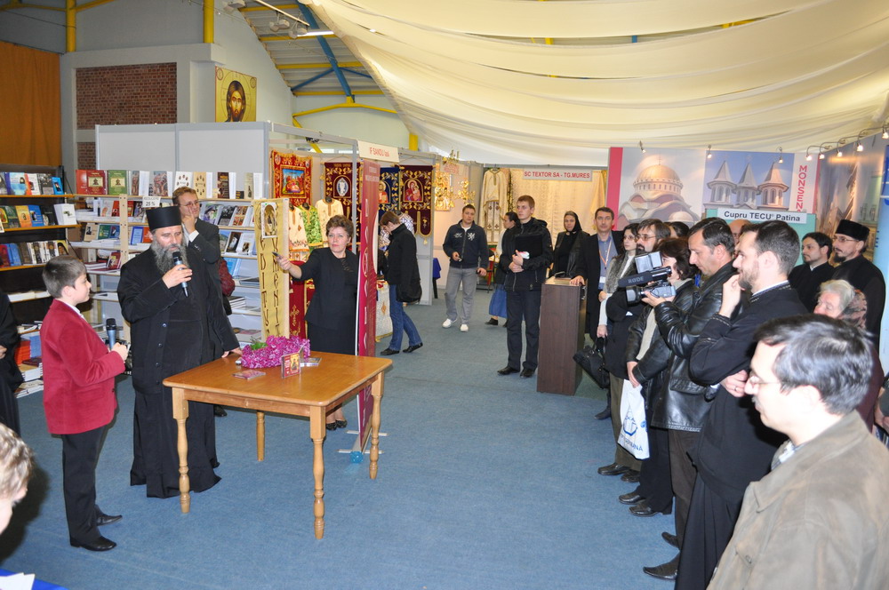 &quot;Minunile Sfintei Cuvioase Maicii noastre Parascheva&quot; în format audio