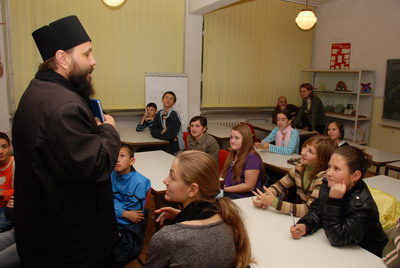 "Și postul, și faptele bune, și orice jertfă sufletească le primește Domnul și Mama Lui” "Și postul, și faptele bune, și orice jertfă sufletească le primește Domnul și Mama Lui”