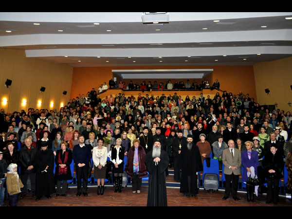 Vestirea Nașterii Domnului la Botoșani, Piatra Neamț și Iași