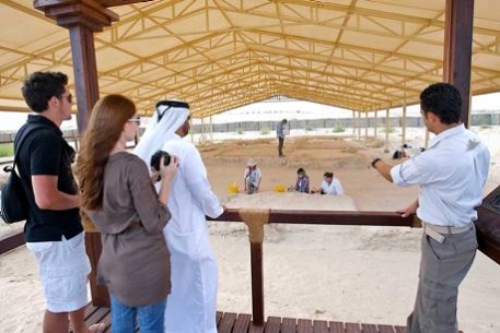 Emiratele Arabe Unite deschid publicului o mănăstire nou descoperită, datând din sec. VII Emiratele Arabe Unite deschid publicului o mănăstire nou descoperită, datând din sec. VII