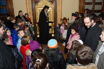 Daruri pentru copiii angajaților Centrului eparhial Iași