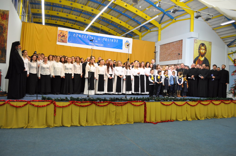 &quot;Hristos Se naște, slăviți-L!&quot; în Mitropolia Moldovei și Bucovinei