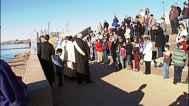 Mai multe biserici din Tulsa s-au strâns laolaltă pentru a sfinți apele, la începutul acestui an