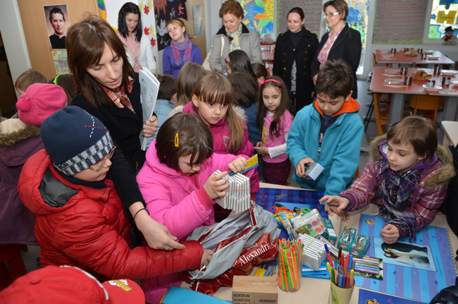 Acţiune caritabilă a elevilor de la Şcoala „Varlaam“