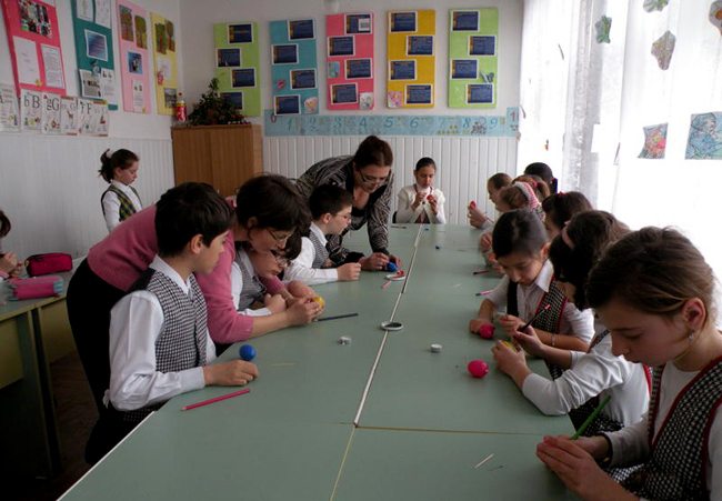 „Învierea Domnului, bucuria tuturor“, la Oneşti „Învierea Domnului, bucuria tuturor“, la Oneşti