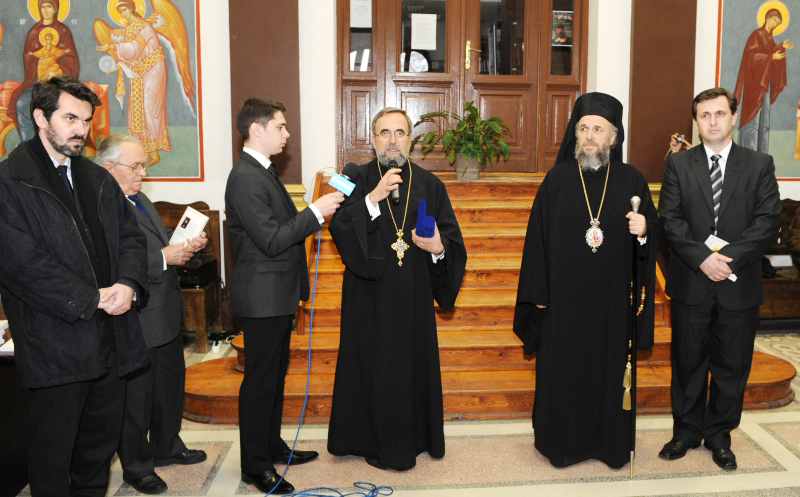 Lansarea volumului "Hristos, Biserică, Misiune" al Pr. Acad. Dumitru Popescu Lansarea volumului "Hristos, Biserică, Misiune" al Pr. Acad. Dumitru Popescu