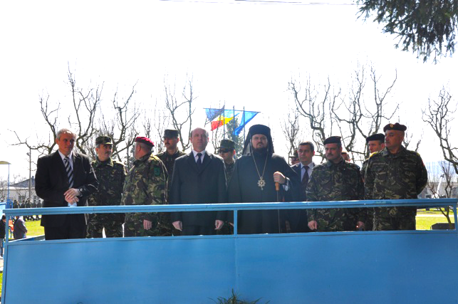 Preasfinţitul Părinte Episcop Petroniu s-a rugat pentru militarii sălăjeni care pleacă în Afganistan