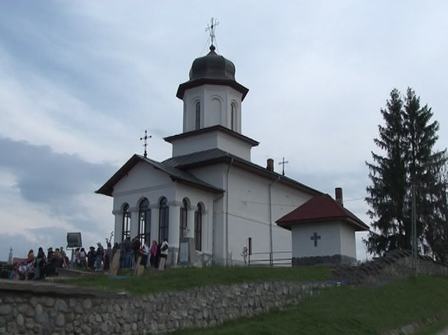 Concurs de încondeiat ouă în parohia argeşeană Cepari