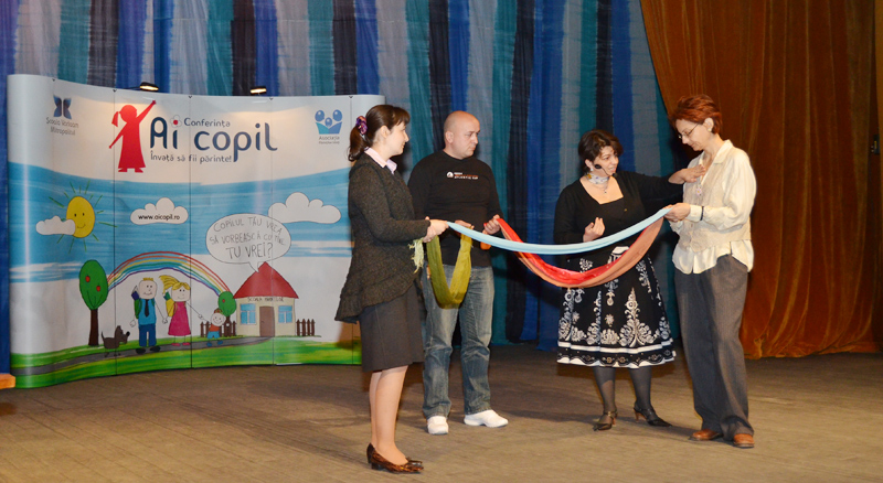 Comunicarea eficientă, secretul relaţiei părinte-copil