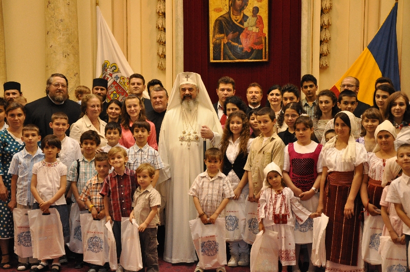 Concursul naţional de creaţie &quot;Copilul în familie&quot;