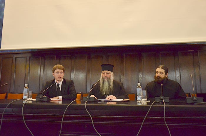 „Avem şansa să urcăm duhovniceşte, dacă înainte punem smerenia“