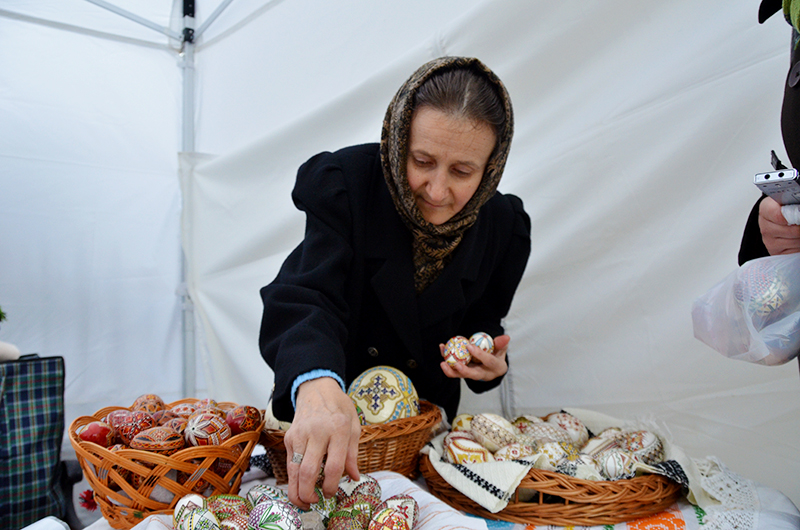 Ouăle închistrite se fac cu sufletul