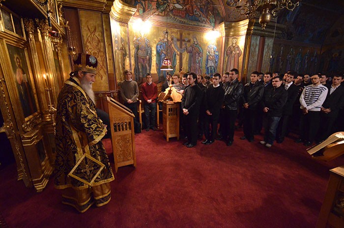 „Postul ne întăreşte şi ne învaţă“