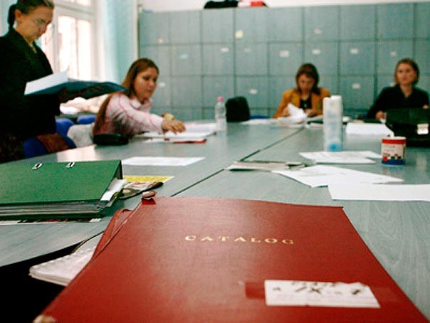 „Pentru muncă egală, profesorii vor primi aceleaşi salarii“