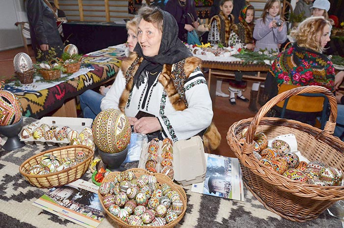 „Când «scriu» ouă simt că vin Paştile cu-adevărat“