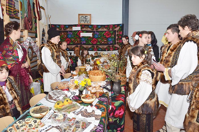 „Când «scriu» ouă simt că vin Paştile cu-adevărat“