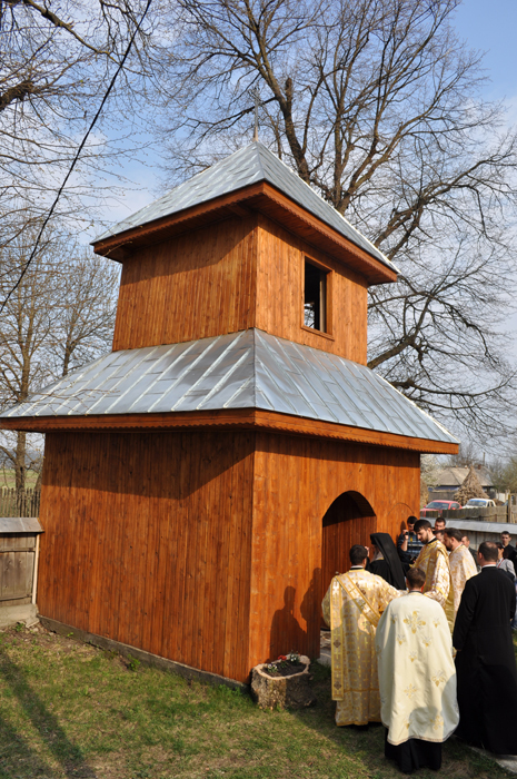 „Omul Îl recunoaşte pe Domnul Hristos în momentul împărtăşirii cu Sfintele Taine“