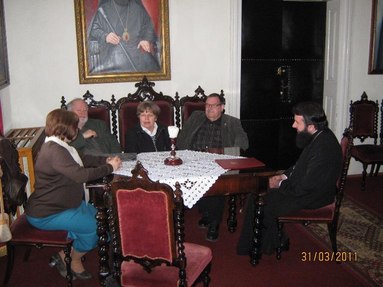 Reprezentanţii organizaţiei „Viitor cu România” din Elveţia au vizitat Centrul Eparhial din Caransebeș