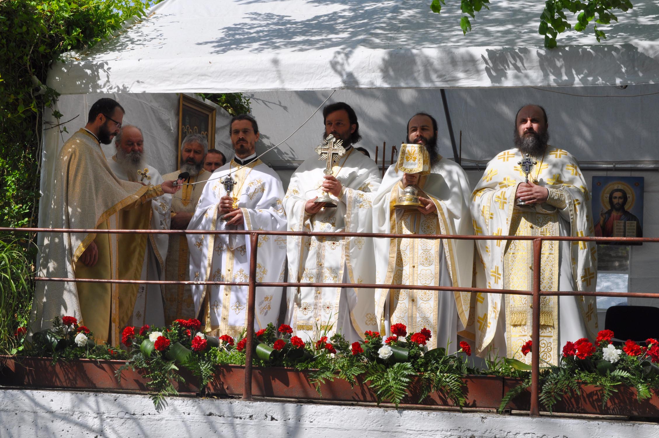 „Această duminică ne învaţă să ne deschidem spre aproapele nostru“ „Această duminică ne învaţă să ne deschidem spre aproapele nostru“