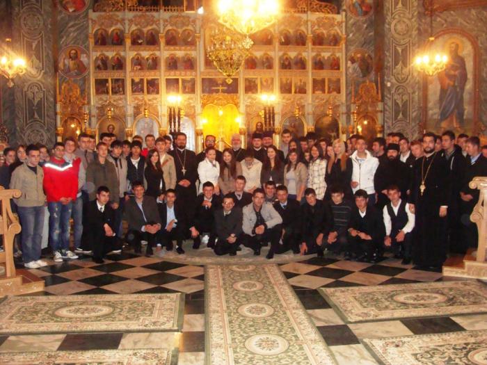 Simpozion dedicat anului omagial al Sfântului Botez şi al Sfintei Cununii, în Episcopia Giurgiului