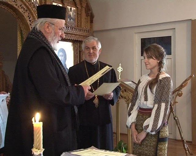 În Arhiepiscopia Argeşului şi Muscelului a avut loc faza finală a concursului naţional de eseuri şi pictură &quot;Copilul în familie&quot;