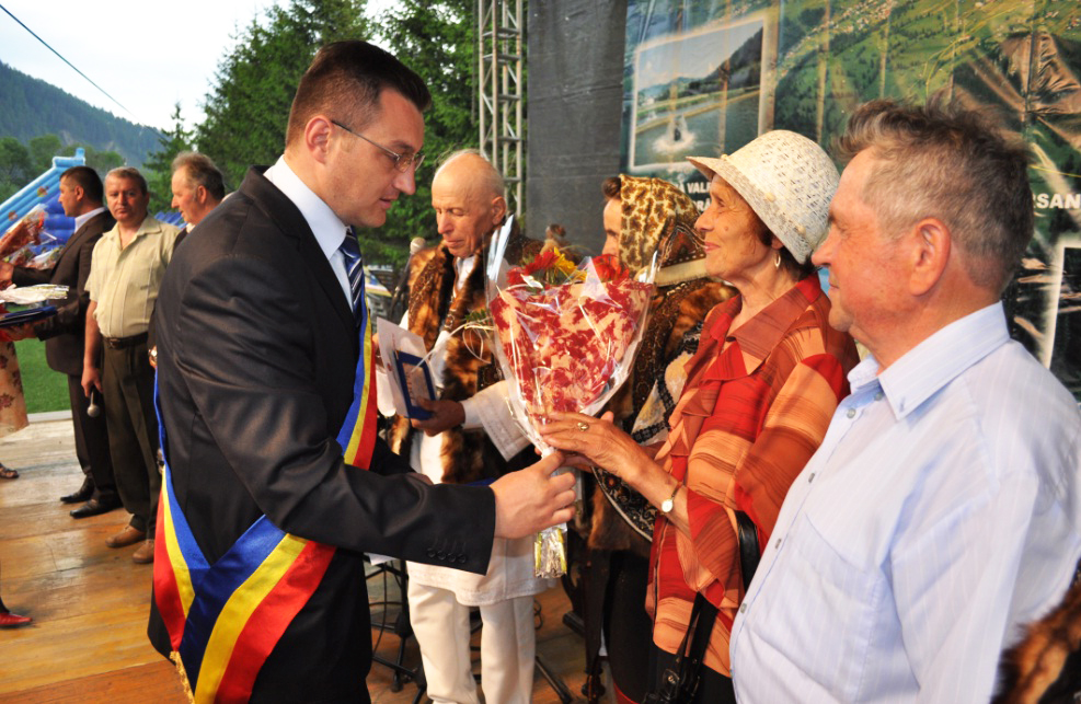 Nunta de Aur pentru şase cupluri de bucovineni