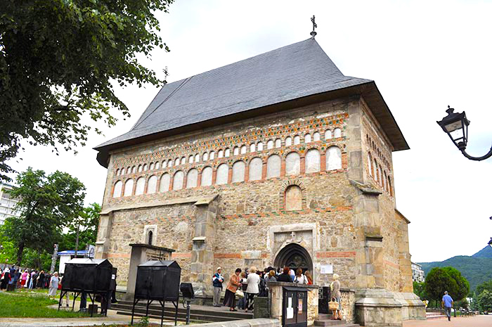 „Ne străduim ca sărbătoarea Sfântului Ioan Botezătorul să capete o şi mai mare intensitate“