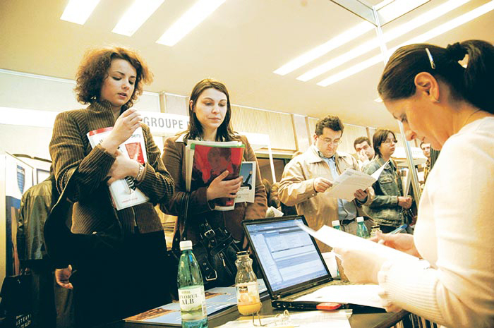 Perspective bune de angajare în următoarele luni Perspective bune de angajare în următoarele luni