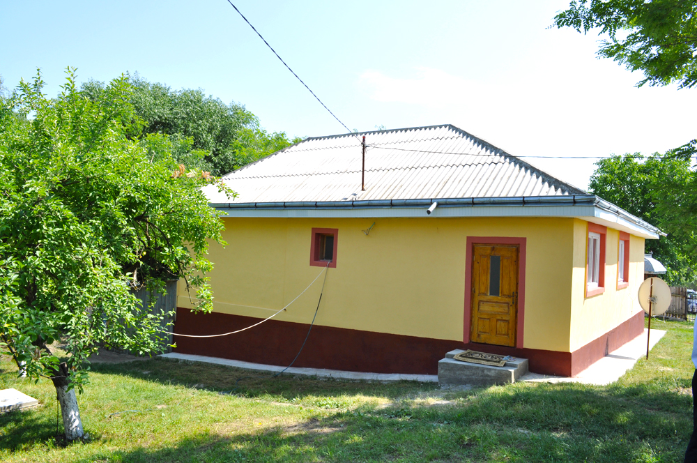 Binecuvântare arhierească în parohia Giurgeşti