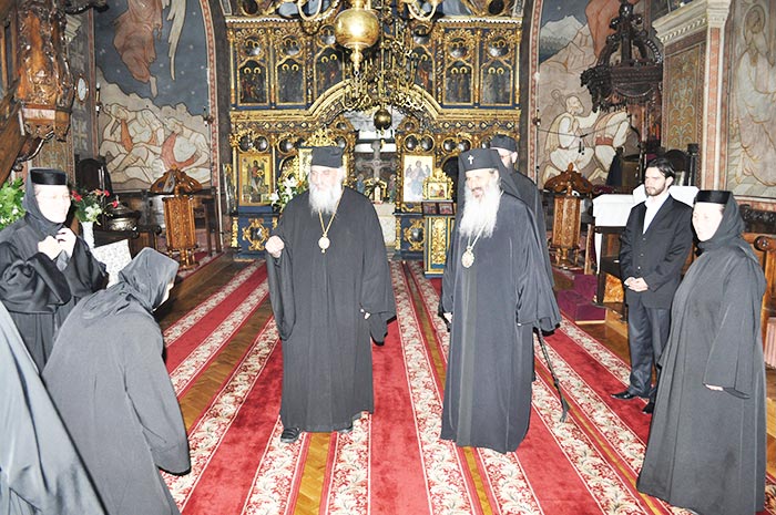 „Dumnezeu a rânduit să fiu arhiereu unde e mormântul Sfântului Maxim Mărturisitorul”