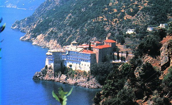 Mitropolia Basarabiei organizează Tabăra de vară pentru băieţi în Grecia