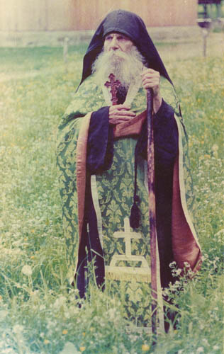 S-au împlinit 114 ani de la naşterea marelui duhovnic Paisie Olaru