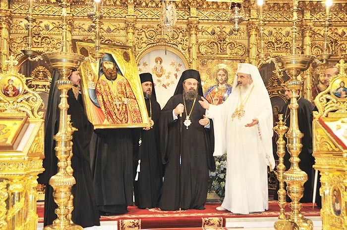 Patriarhul României a sărbătorit 60 de ani de viaţă