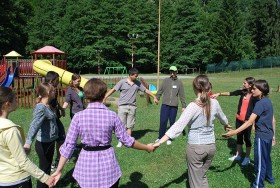 Asociaţia Ortodoxă pentru o Lume Nouă a organizat o tabără la Mănăstirea Tismana