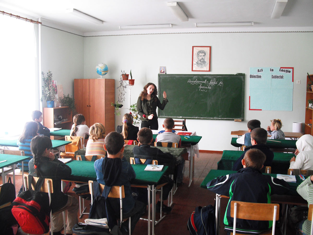 Proiect transfrontalier pentru prevenirea consumului de droguri Proiect transfrontalier pentru prevenirea consumului de droguri