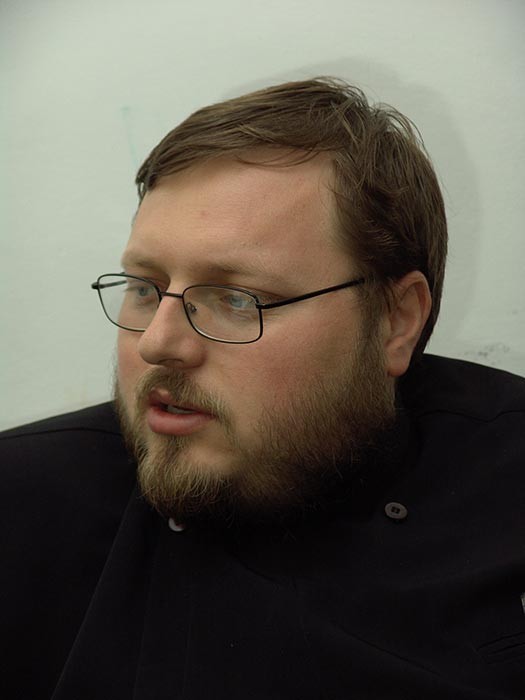 Părintele Mihai Doroşincă Proiecte caritabile cu bani europeni