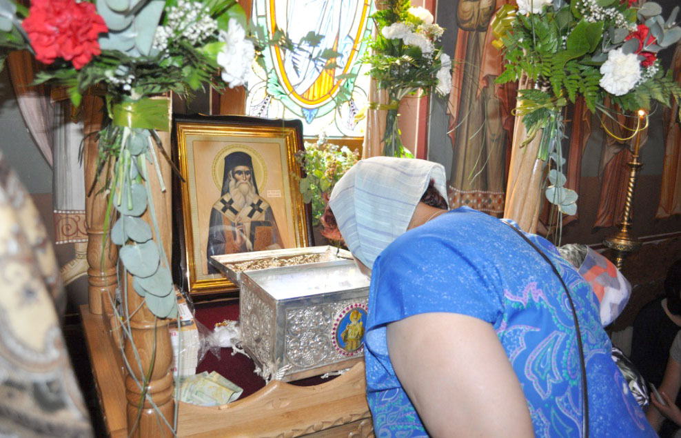 Moaştele Sfântului Ierarh Nectarie, în Cetatea Sucevei