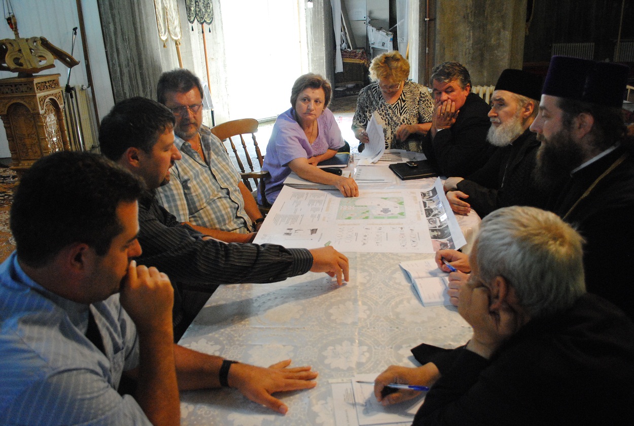 Întâlnire de lucru pe tema unui proiect european transfrontalier privind turismul religios, la Arad