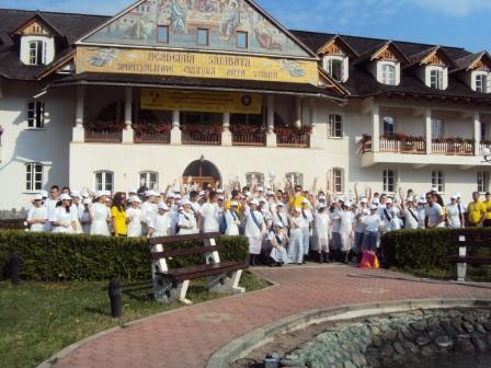 Seminariştii Craioveni implicaţi în acţiuni de ecologizare