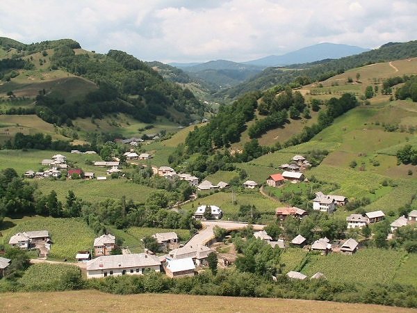 A III-a ediţie a Festivalului „Sub dealul secăturii” A III-a ediţie a Festivalului „Sub dealul secăturii”