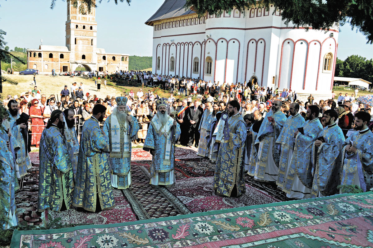 Binecuvântarea lucrărilor la noua casă monahală a Mănăstirii Zosin