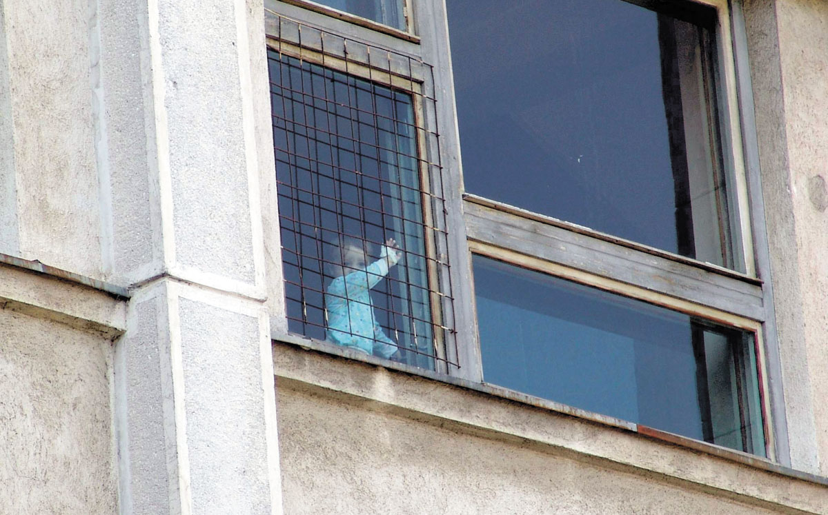 Campanie de combatere a violenţei asupra copiilor Campanie de combatere a violenţei asupra copiilor