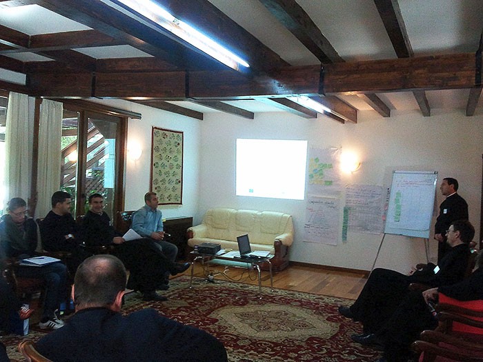 La Mănăstirea Tismana a avut loc un curs de management operaţional