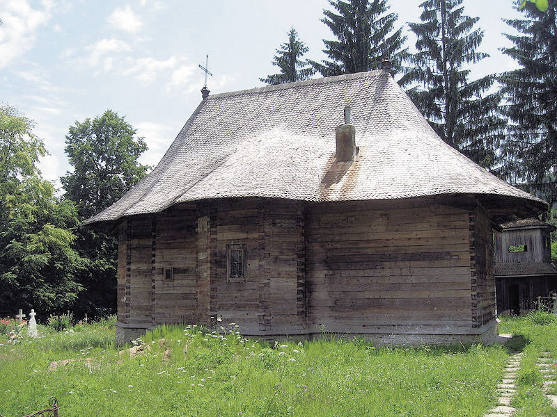 Noi lăcaşuri de închinăciune sfinţite în Mitropolia Moldovei şi Bucovinei