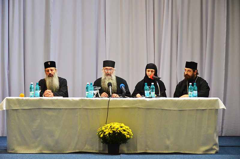 „Ce părere aveți despre fecundarea in vitro?”